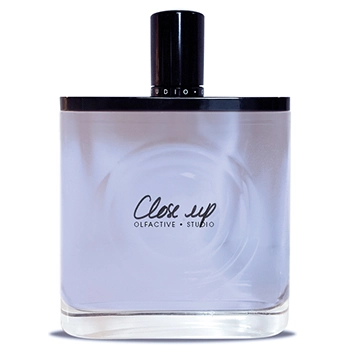 thedifferentscent27066